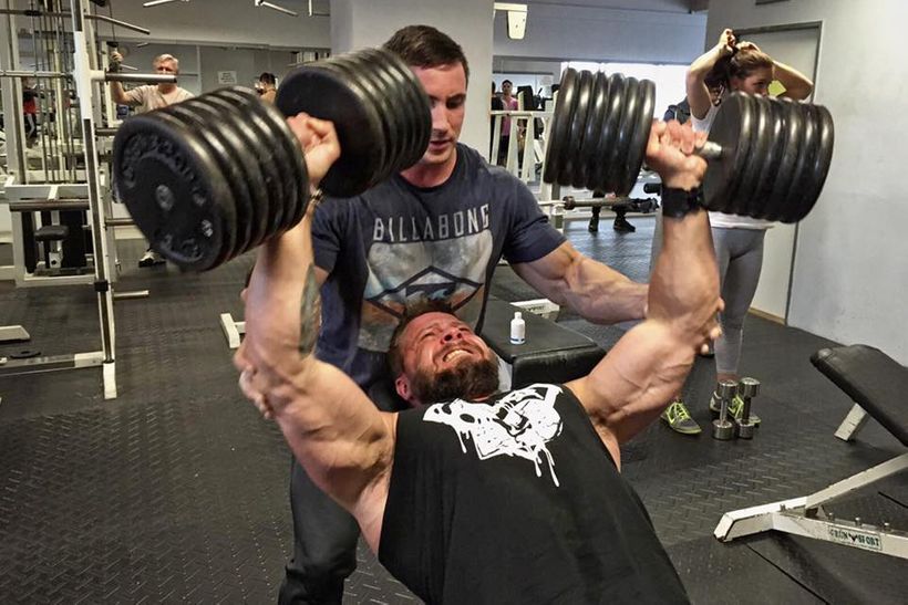 Fitness vnímám jako divadlo, já jsem ale hlavně trenér, říká Jonáš Petřík