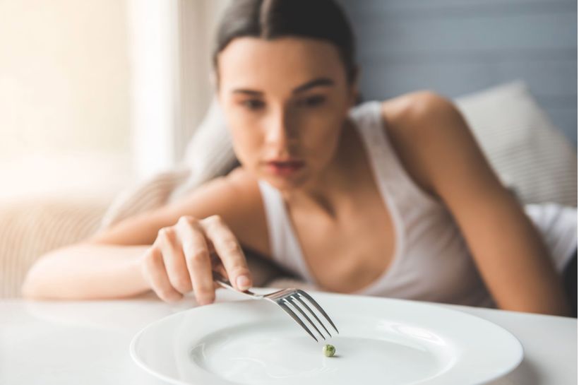 Deficit caloric: cum să-l calculezi și să-l setezi corect?