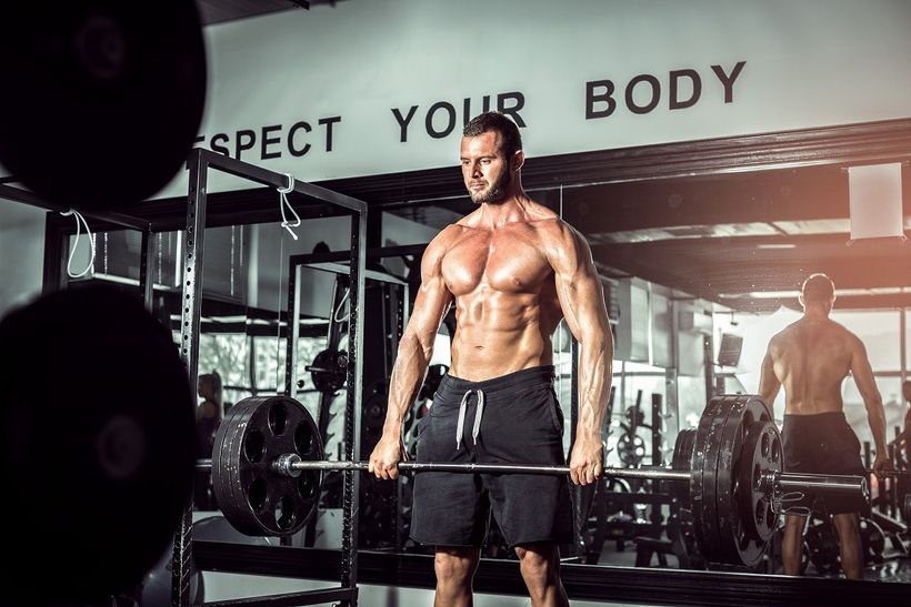 Zaměřeno na hloubku zádových svalů. Jak vybudovat hmotu zad?