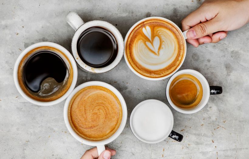 Káva bez kofeinu: vše, co o ní potřebujete vědět