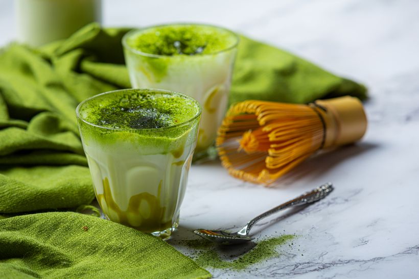 Matcha: zdravotní benefity, jak vybrat kvalitní prášek a jak ji správně připravit