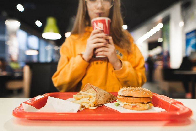 Ako sa zdravo najesť vo fast-foode? Poradíme, ako si vybrať