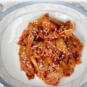 http://www.menudomu.cz/wp-content/uploads/2014/01/kimchi-recept-300x300.jpg