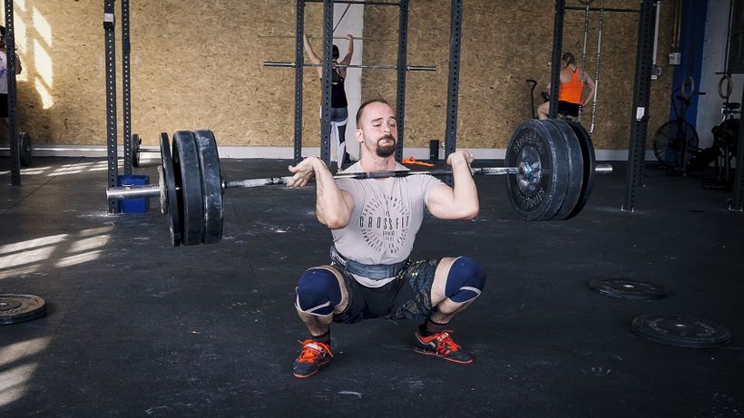 Jak začít s crossfitem? Najdi si gym, kde tě naučí správnou techniku, radí Minářová i Merganič