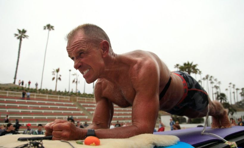 Plank má nového světového rekordmana. Jak dlouho byste s ním vydrželi?