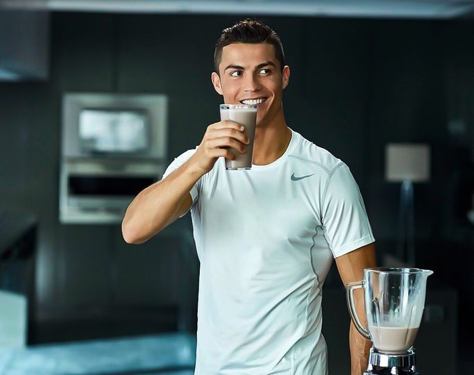 8 nejúčinnějších suplementů pro fotbal, hokej i další týmové sporty