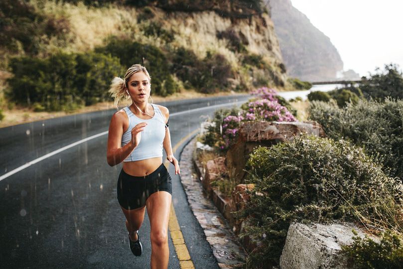 Beháte správne? Skúste týchto 5 tipov pre efektívny a zdravý bežecký štýl