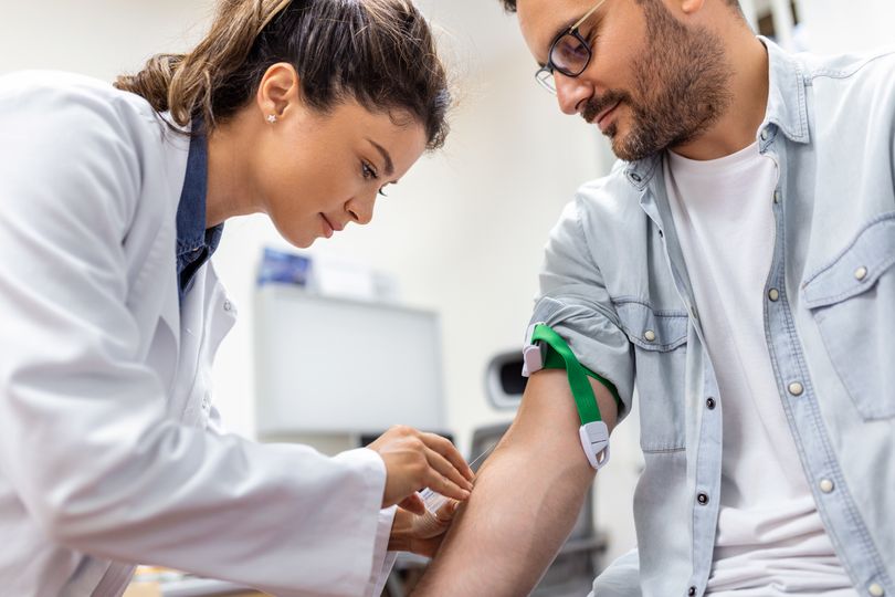 Darovanie krvi a plazmy: aké sú riziká a benefity?