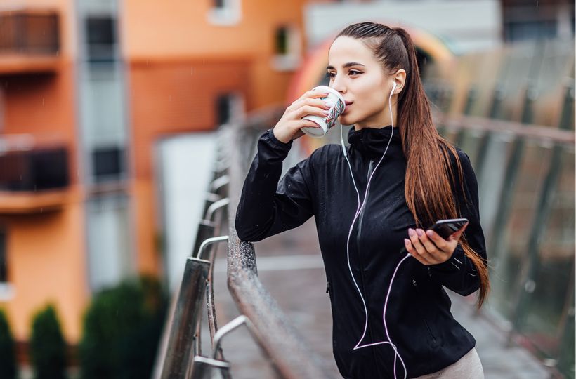 Kofeín: aký vplyv má na naše zdravie a pomôže nám pri športe?