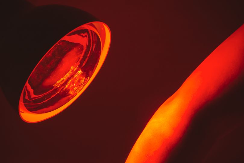 Terapie červeným světlem s sportovní regenerace