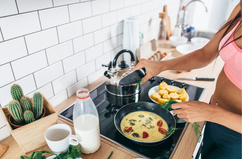 Snídaně jako základ dne: Klíč k hubnutí, nebo přežitý mýtus?
