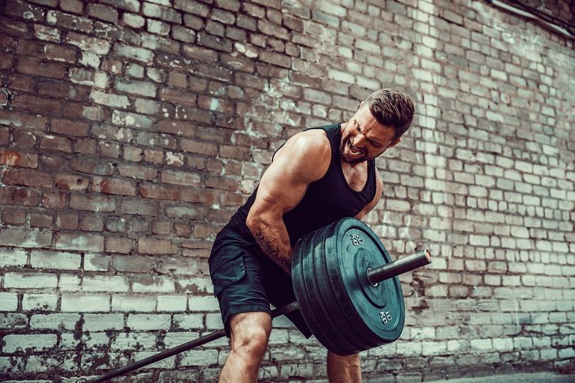 Zaměřeno na hloubku zádových svalů. Jak vybudovat hmotu zad?