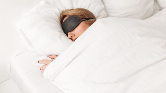 Hluboký spánek (deep sleep): co to je, proč na něm záleží a jak ho zlepšit