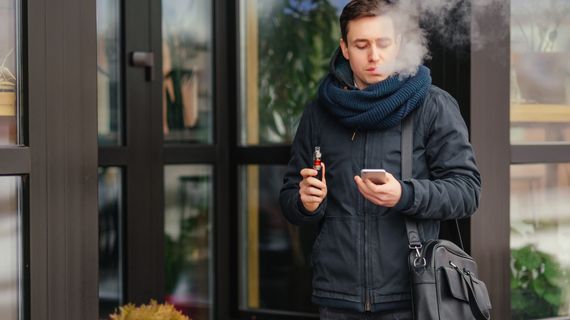 Škodlivost vapování: Co obsahují e-cigarety a jaká mají rizika?