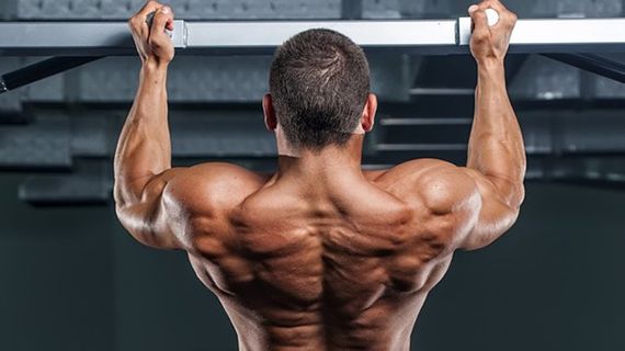 4 nejlepší cviky pro šířku zad