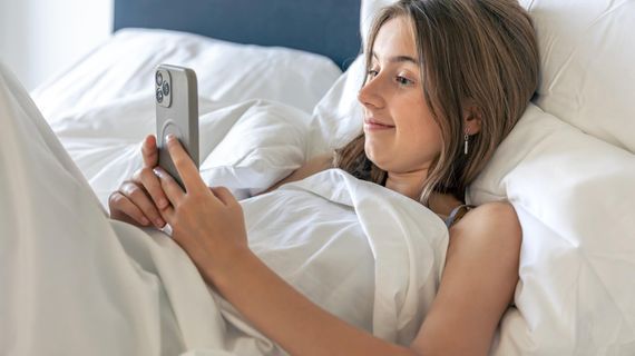 Spánková prokrastinace: proč odkládáme spánek a jak s tím přestat