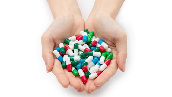 Má smysl užívat probiotika s antibiotiky?