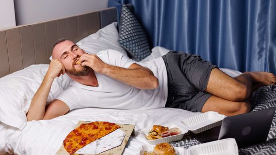 7 stravovacích návykov, pre ktoré nemôžete zaspať