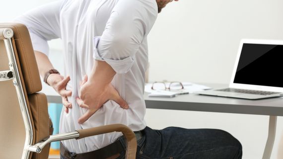 8 cvikov na posilnenie a uvoľnenie bedrovej chrbtice