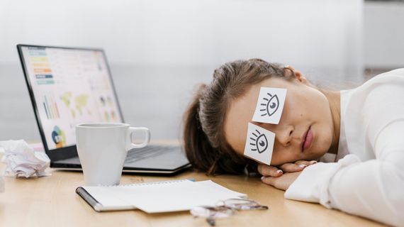 Nedostatok spánku ako moderná epidémia: Ako ovplyvňuje telo a myseľ