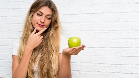 Ovoce a hubnutí: Úhlavní nepřítel, nebo věrný spojenec?