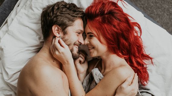 Sex a hubnutí: Kolik kalorií můžeme při sexu spálit?