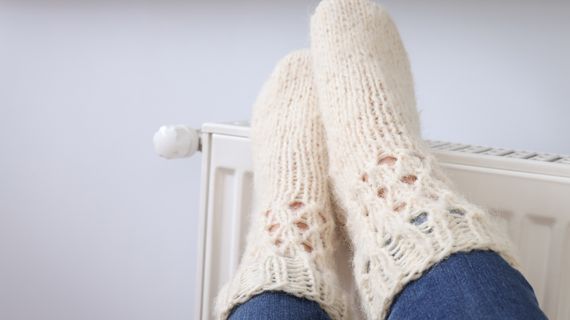 Studené ruce a nohy: Jak se jich zbavit a kdy mohou značit problém?