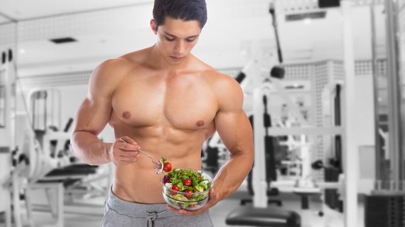 Velký třesk ve fitness! Svaly můžeme budovat i v dietě. Ale jak?
