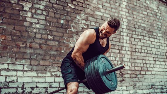 Zaměřeno na hloubku zádových svalů. Jak vybudovat hmotu zad?