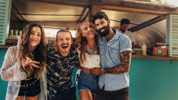 Zdravě jíst se dá i na dovolených či fesťácích. 10 tipů, jak na to