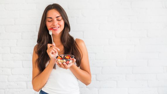 Zrychlí víc jídel za den metabolismus? Jak často bychom měli jíst?