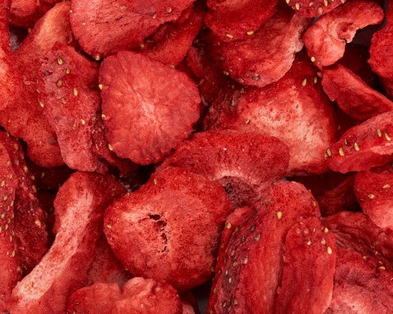 Vilgain Jahody lyofilizované – 50 g Obrázek