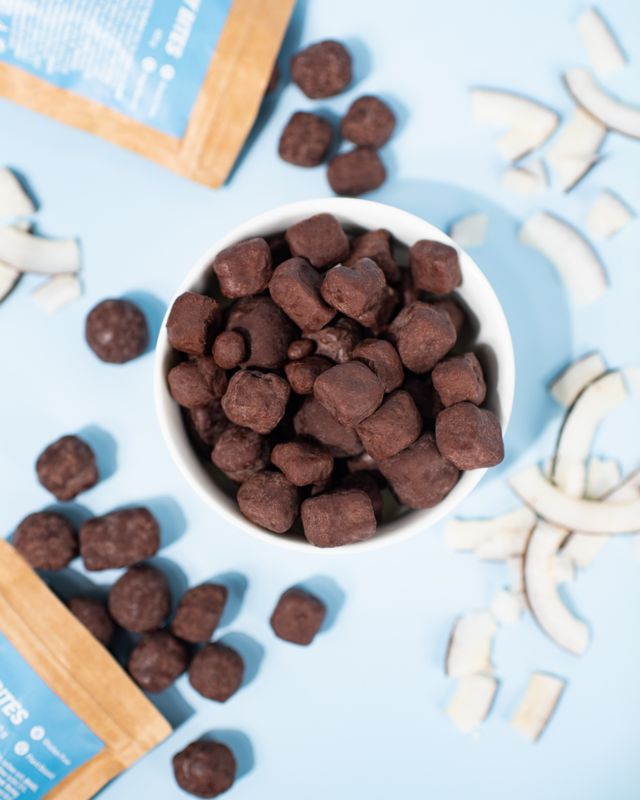 Vilgain Energy Bites kokos 60 g Obrázek