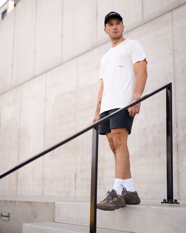 Vilgain Athletic Cut Organic Tee M off white Obrázek