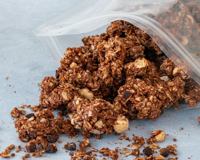 Vilgain Granola ultimátní čokoláda 400 g Obrázek