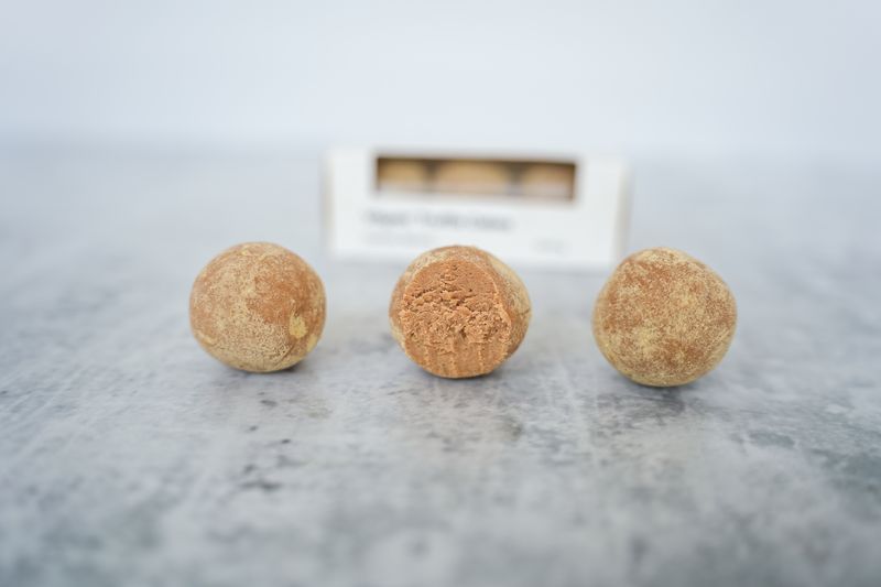 Vilgain Truffle Cakes BIO kešu a banán 45 g (3 x 15 g) Obrázek