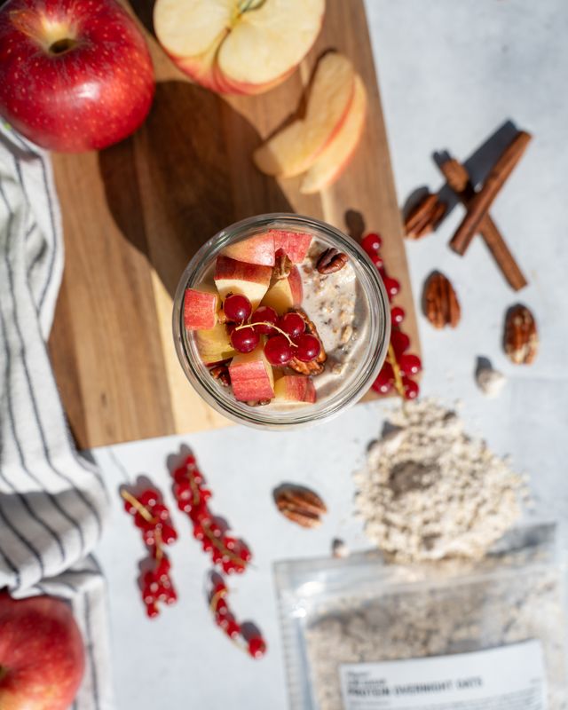 Vilgain Proteínové Overnight Oats s nízkym obsahom cukru – jablko so škoricou 420 g Obrázek