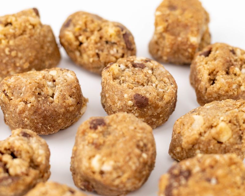 Vilgain Mini Cookies BIO kešu a vanilka 100 g Obrázek