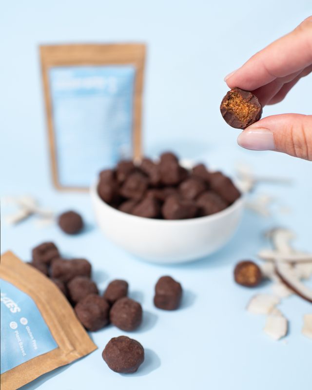 Vilgain Energy Bites kokos 60 g Obrázek