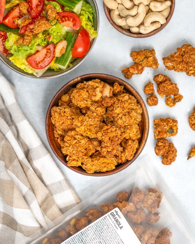 Vilgain Granola Chips – sýr a pepř 400 g Obrázek