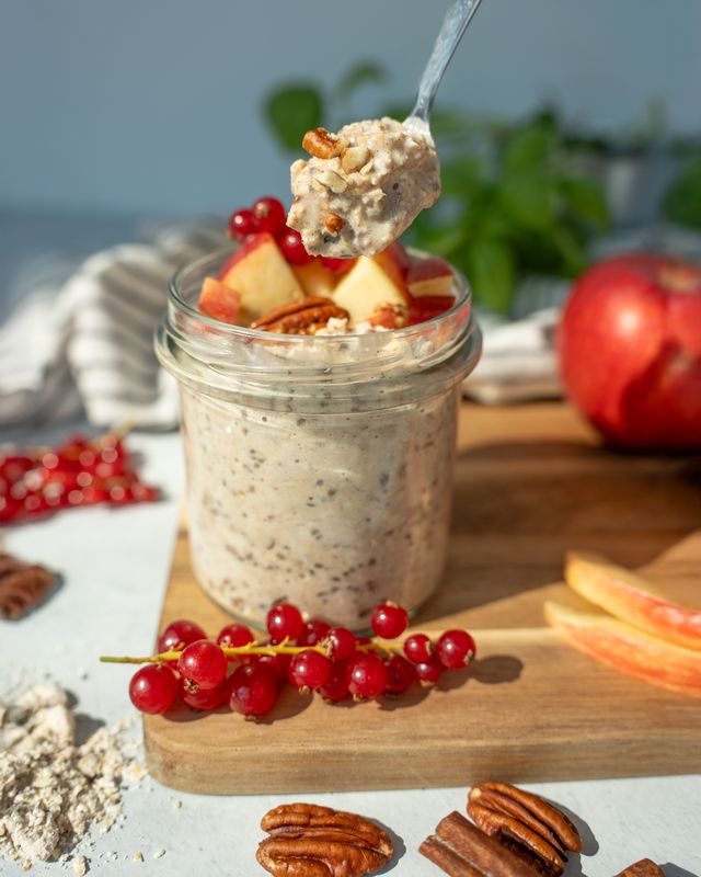 Vilgain Proteínové Overnight Oats s nízkym obsahom cukru – jablko so škoricou 420 g Obrázek