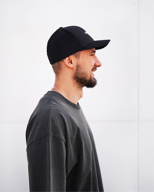 Vilgain Logotype Cap S/M black Obrázek