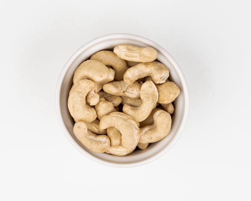 Vilgain Kešu ořechy natural W180 500 g Obrázek