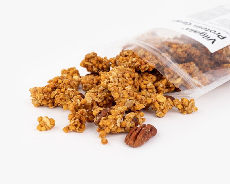 Vilgain Protein Granola slaný karamel s bílou čokoládou 350 g Obrázek