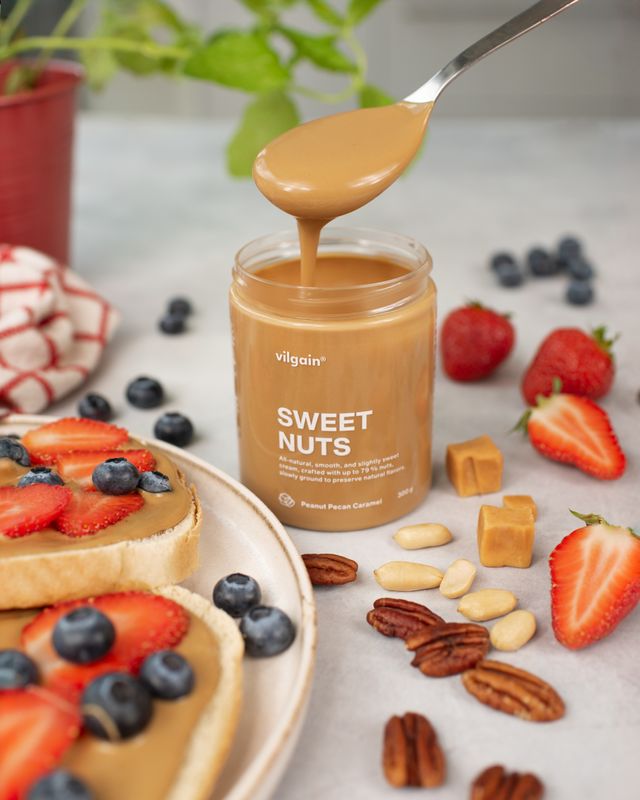 Vilgain Sweet Nuts arašidy a pekány s karamelom 300 g Obrázek