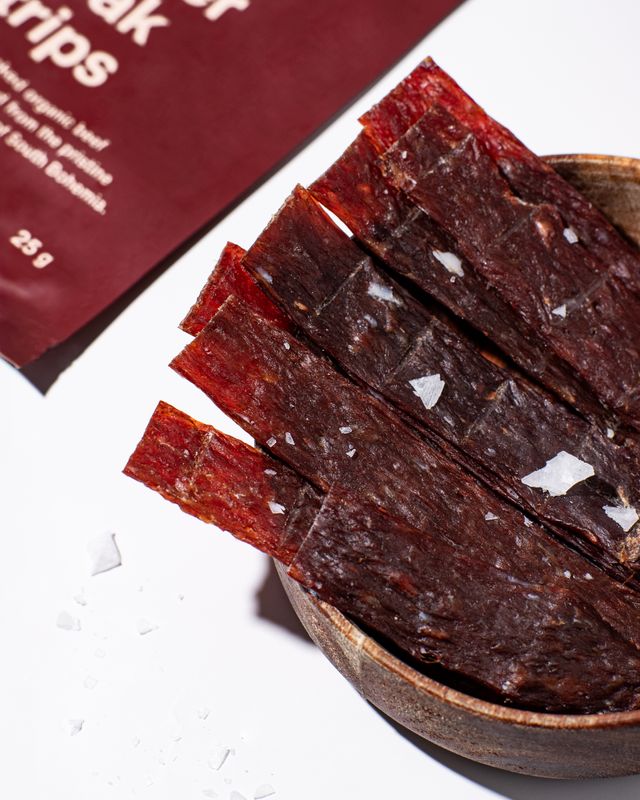 Vilgain Sušené steakové proužky BIO mořská sůl 25 g Obrázek