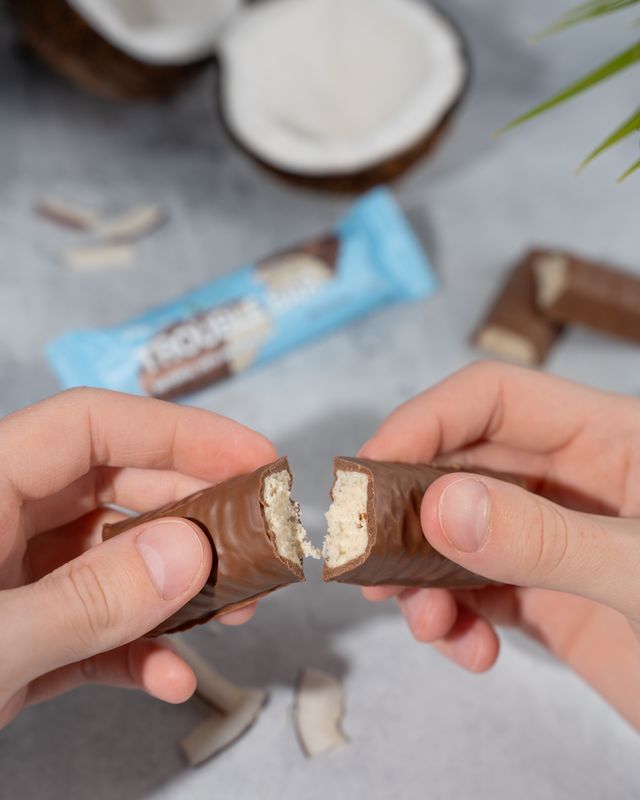 Vilgain Trouble Protein Bar Kokos s mliečnou čokoládou 55 g Obrázek