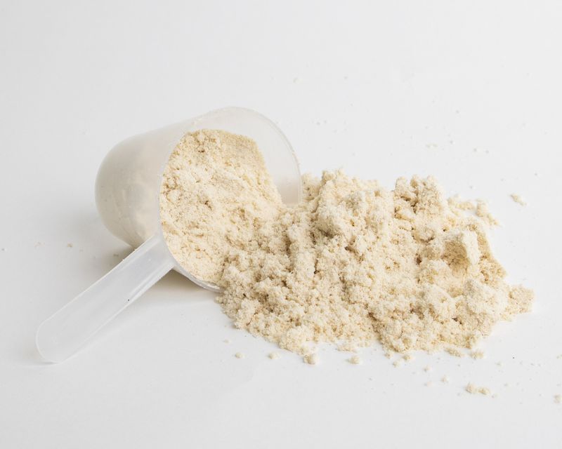 Vilgain Grass-Fed Whey Protein slaný karamel 30 g Obrázek