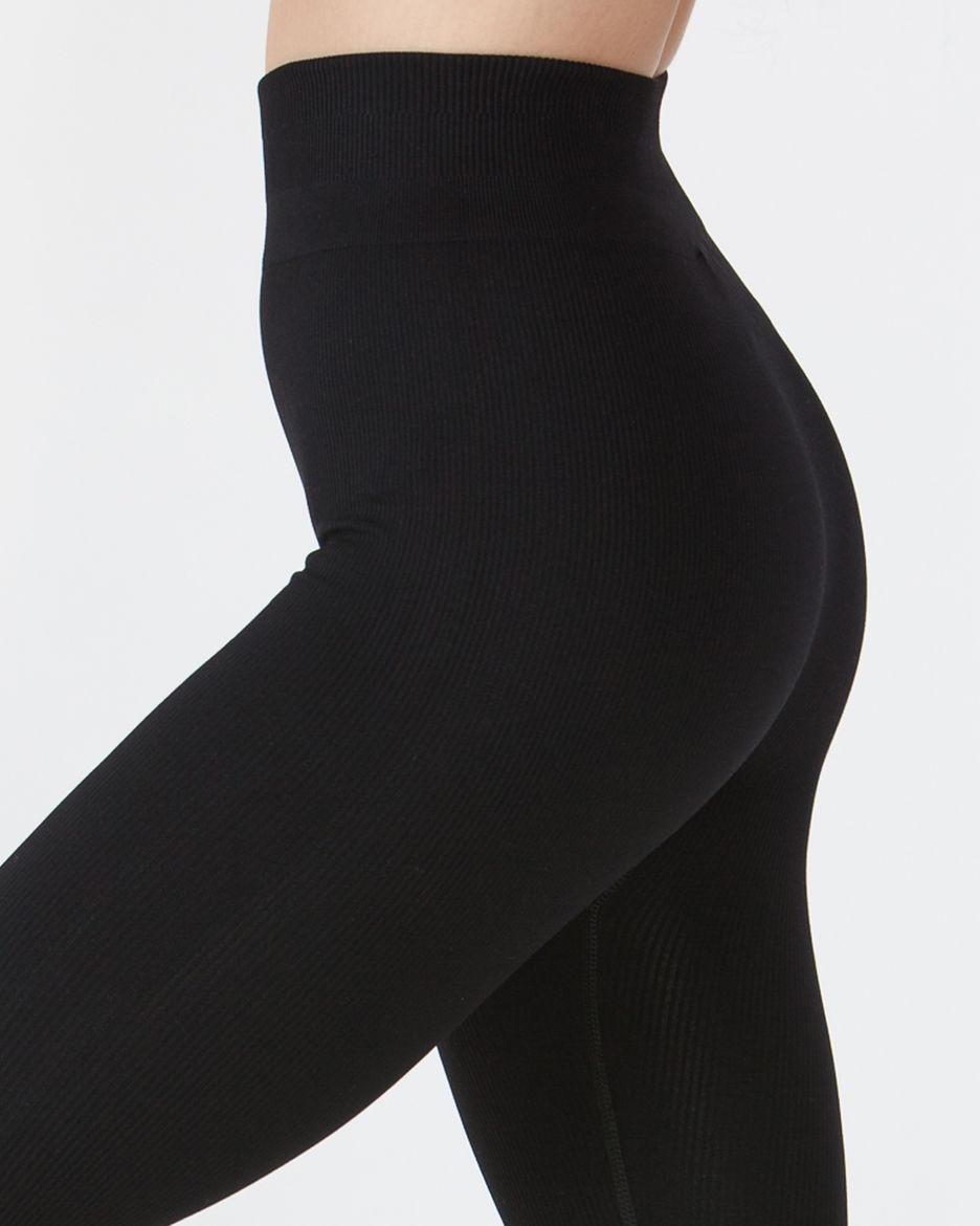 Seamless ribbed leggings