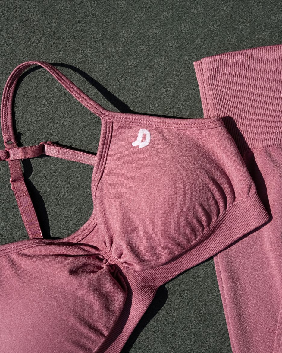 Active Seamless X Strap Bra